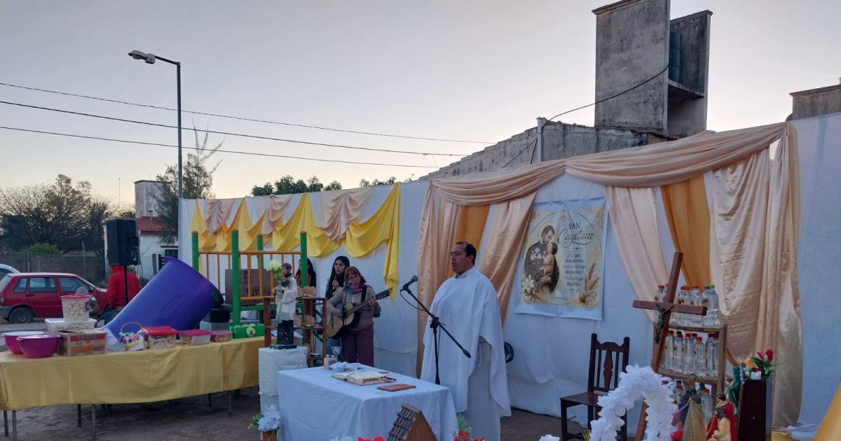 Colonia Dora- emotiva jornada de fe en honor a San Cayetano