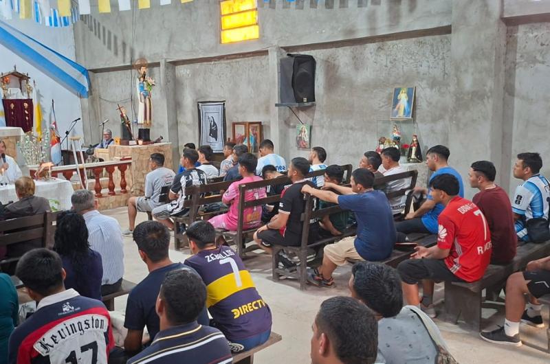 La comunidad de Villa Rojas honra hoy al Santo Patrono del Pan y el Trabajo con sus festividades