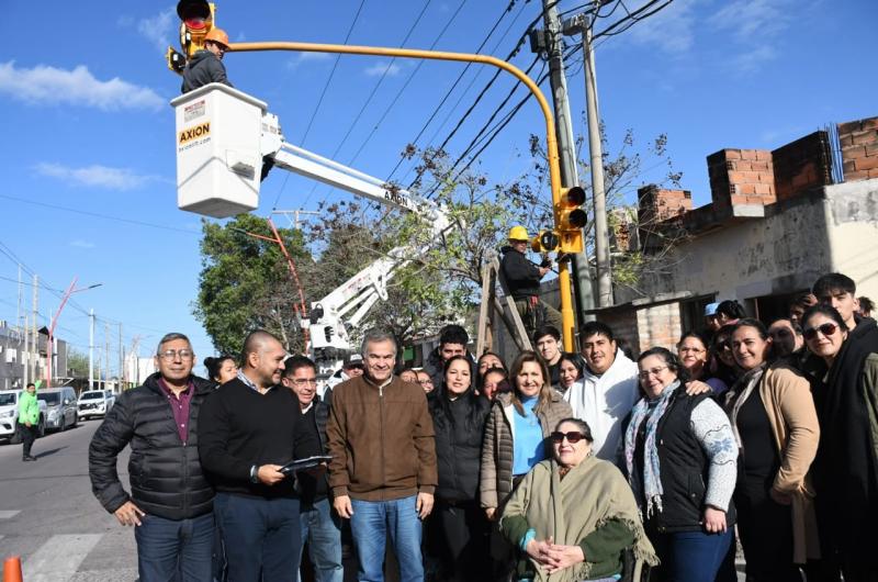 La intendente Fuentes destacoacute que se alcanzaron a semafoacuterica 65 nuevas esquinas en la ciudad