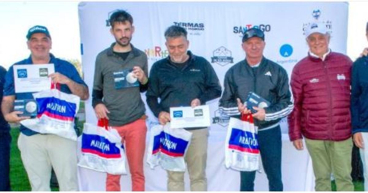 Joshua Riccardo y Juan Paacuteez picaron en punta