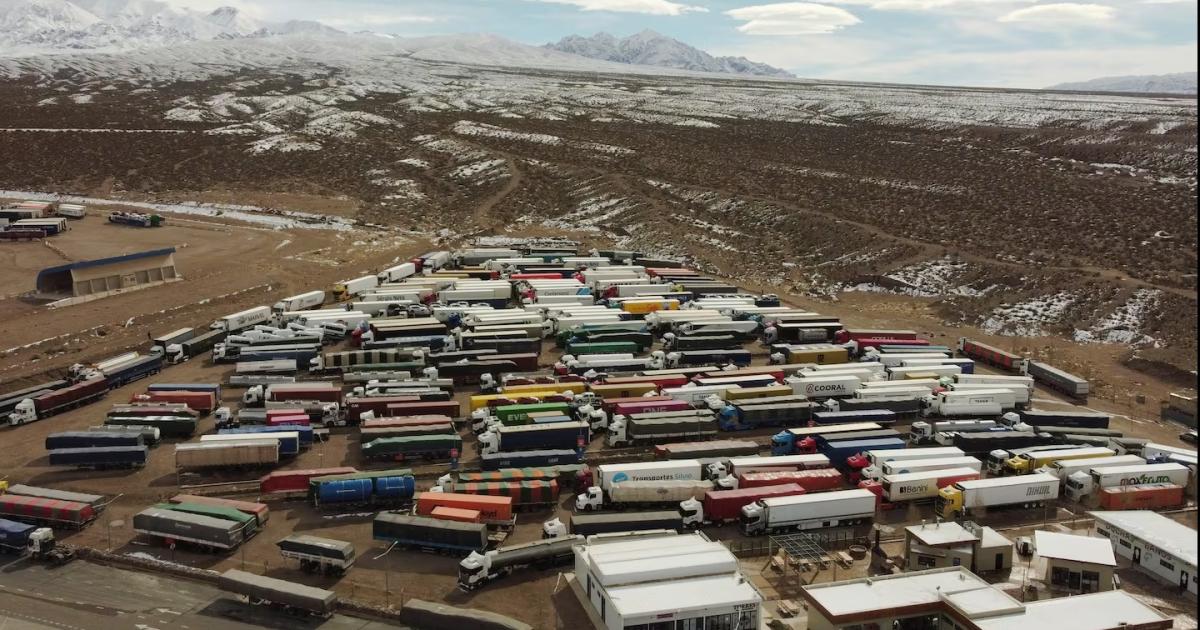 Cerraron el Paso Cristo Redentor por un fuerte temporal en la cordillera