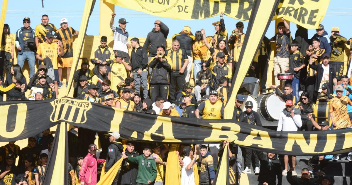 Mitre volvioacute a ganar se aleja del descenso y empieza a sontildear con el Reducido