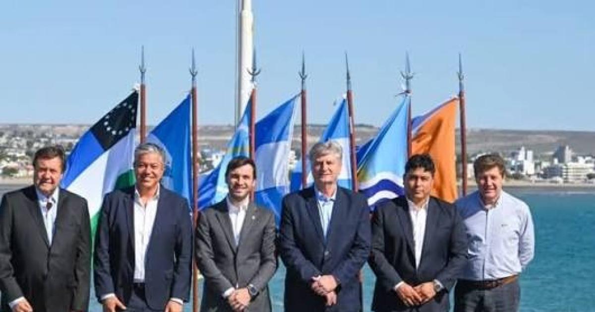 Gobernadores de regiones friacuteas le marcan la cancha a Javier Milei