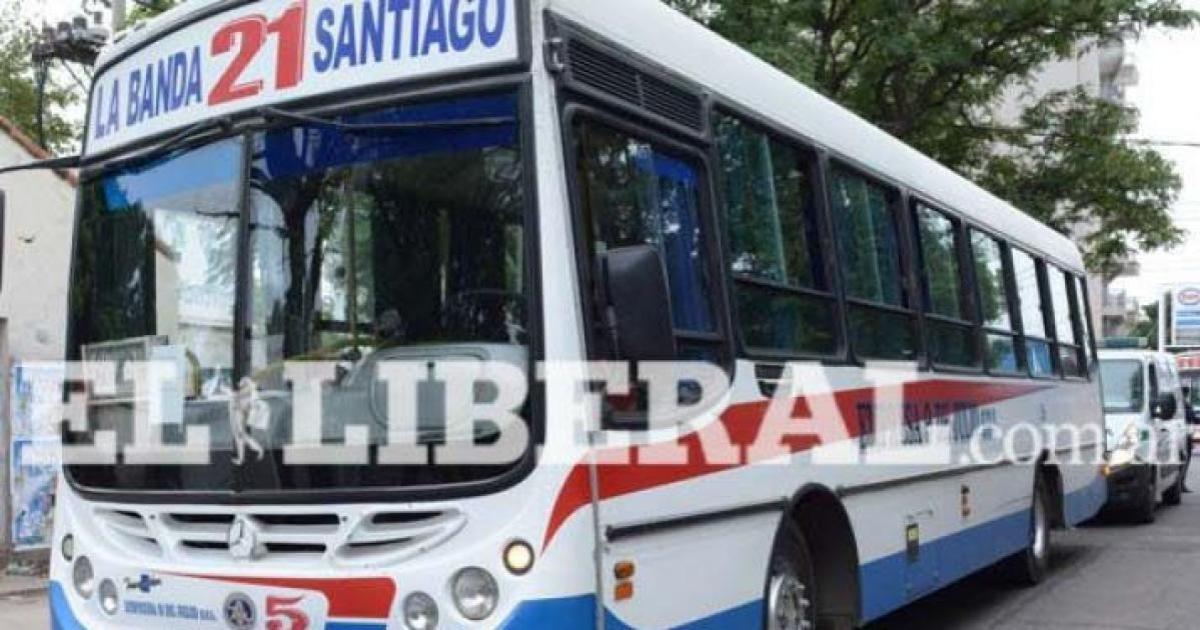 Medida de fuerza de la Liacutenea 21- sin servicio entre La Banda y Santiago