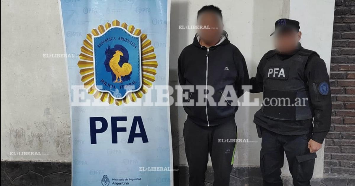 La Federal desarticuloacute un buacutenker narco en La Banda y detuvo a El Cheto