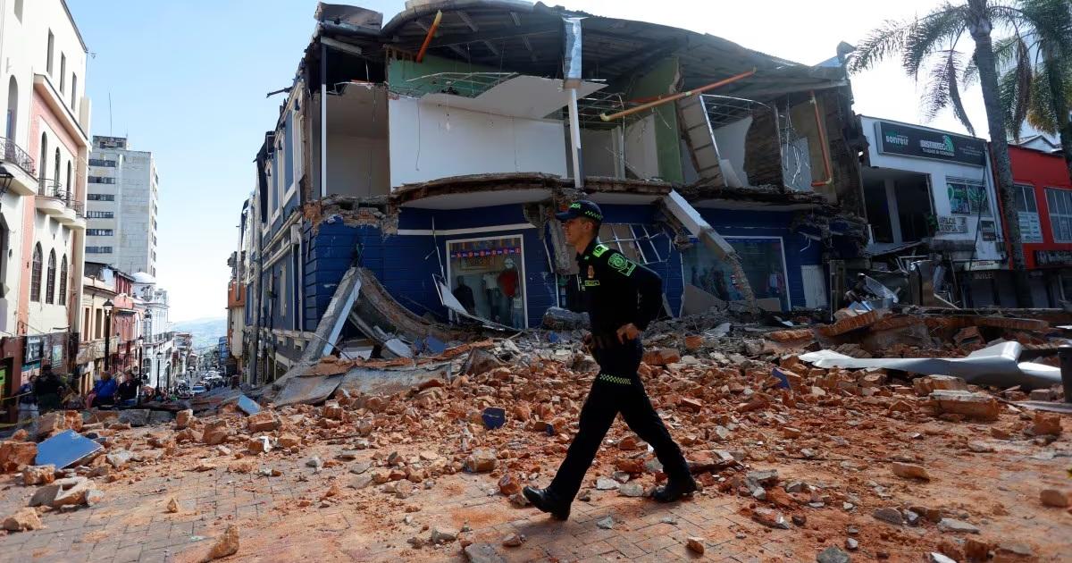 La situacioacuten es muy grave- el periodista colombiano Cristian Torres Rodriacuteguez analizoacute los devastadores efectos del terremoto de 74