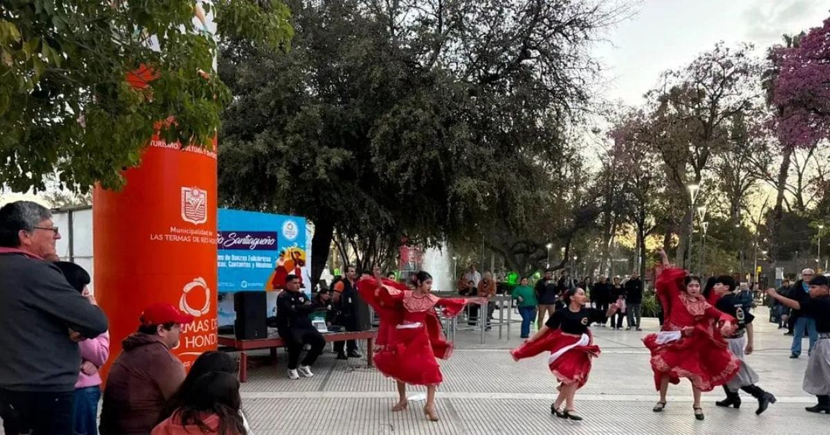 Las Termas vivioacute un fin de semana intenso con turistas de todo el paiacutes