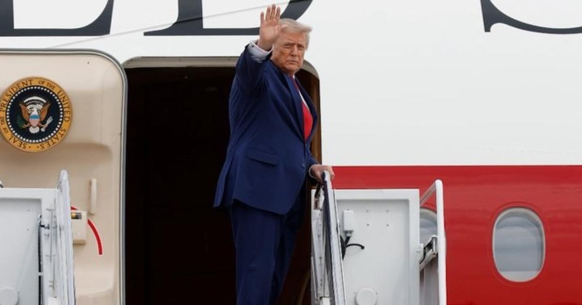 Escaacutendalo en EEUU- denuncian que la prensa fue usada como sentildeuelo para proteger a Trump