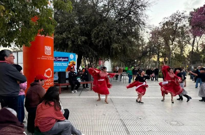 Las Termas vivioacute un fin de semana intenso con turistas de todo el paiacutes