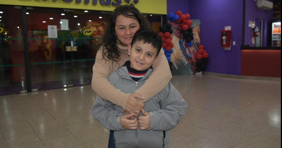 NOCHES DE CINE EN SANTIAGO