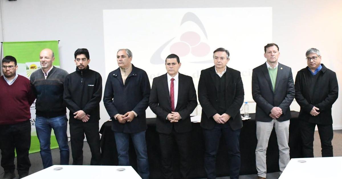 Destacadas personalidades participan de una formacioacuten en Nodo Tecnoloacutegico