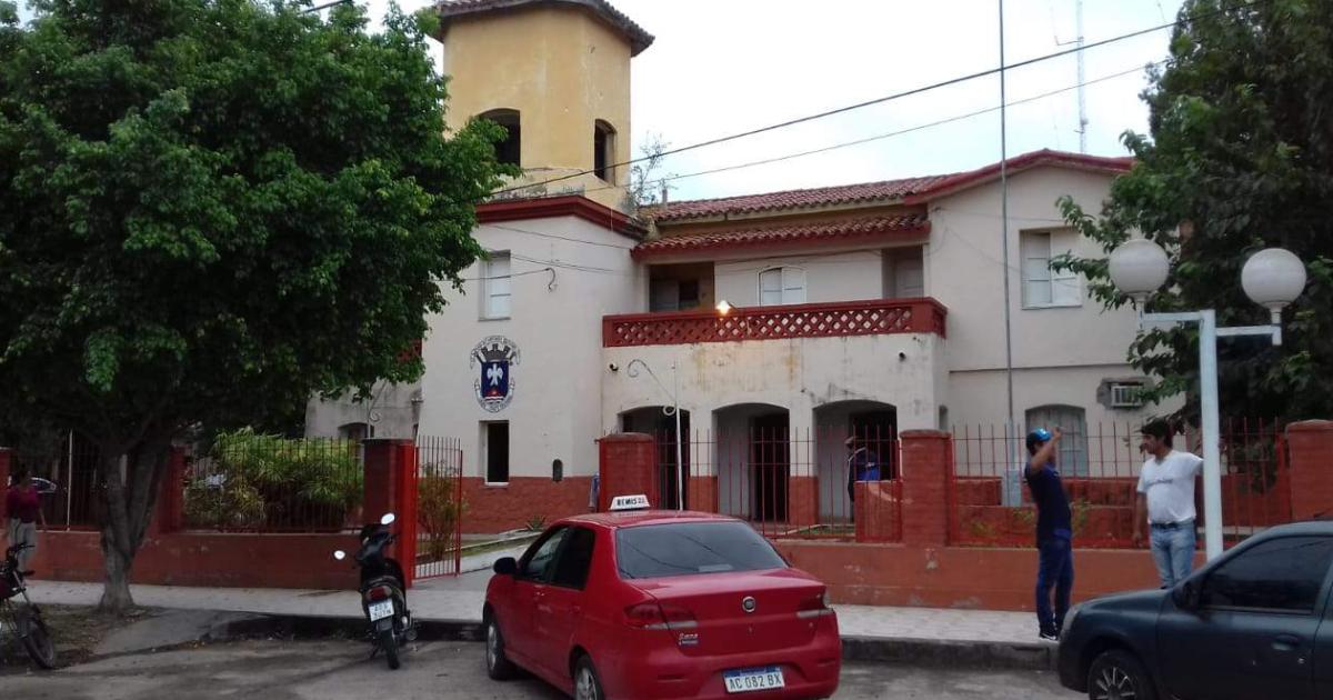 Advirtioacute a excuntildeado que le disparariacutea en la cabeza por dejar a su hermana