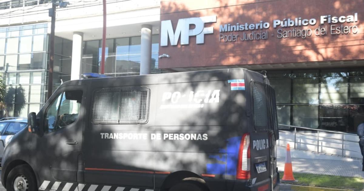 El exjefe de ventas de Fuumlrth Automotores se entregoacute y quedoacute detenido