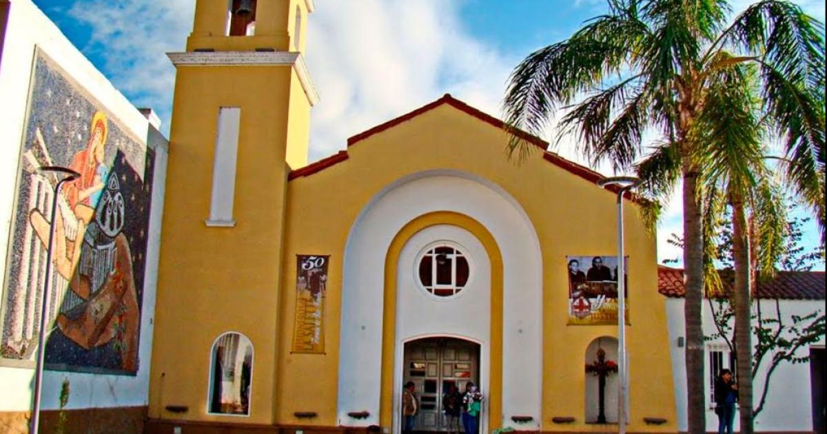 Imperdonable- roban una alcanciacutea de la iglesia al terminar la misa