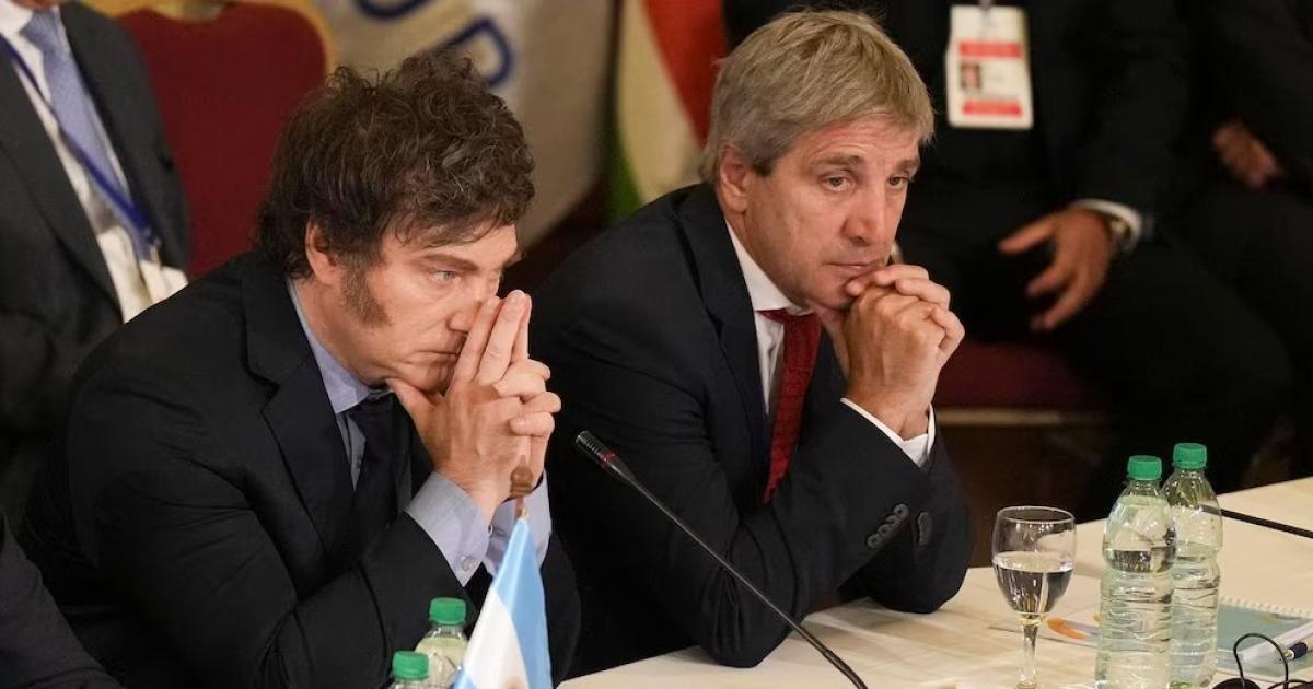 El riesgo paiacutes volvioacute a subir y superoacute los 470 puntos su nivel maacutes alto en dos meses