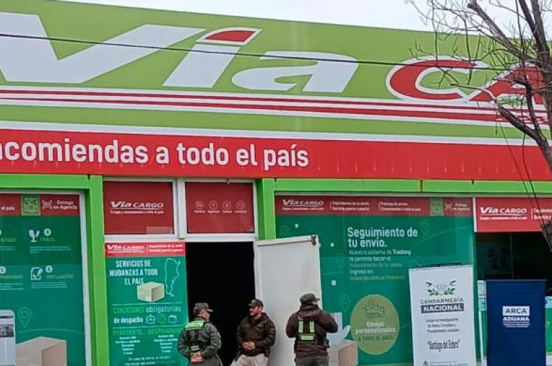 Operativo federal de rutina en encomiendas en Santiago del Estero