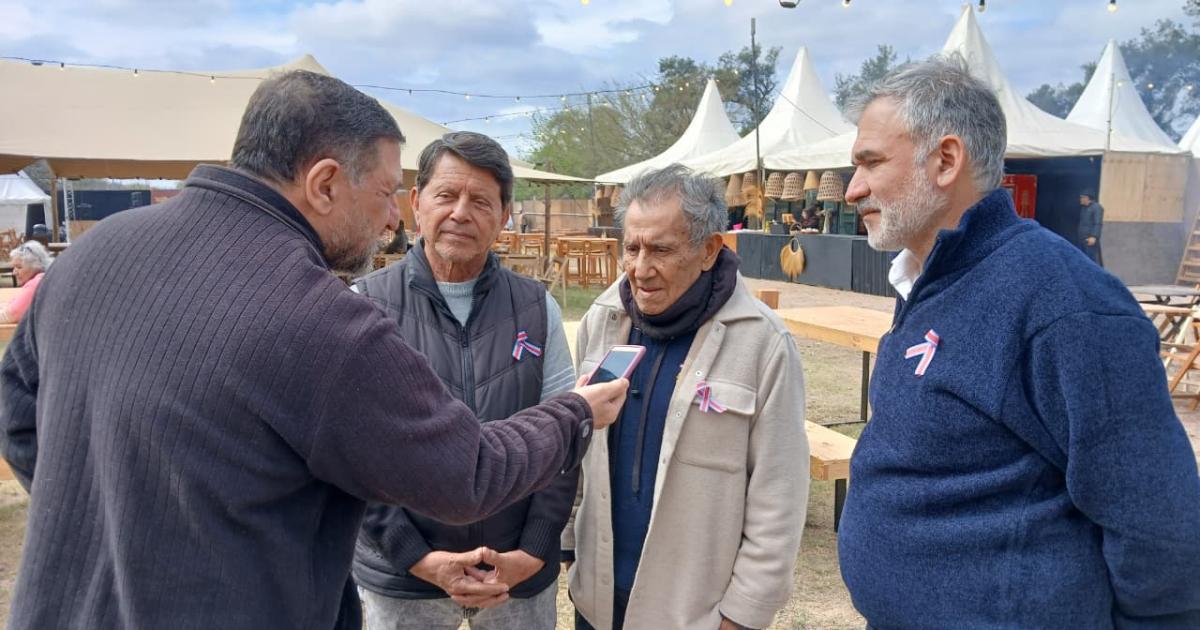 Cuti y Roberto Carabajal ultiman detalles de cara a la pentildea Sonkoy