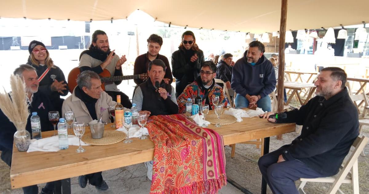Cuti y Roberto Carabajal ultiman detalles de cara a la pentildea Sonckoy