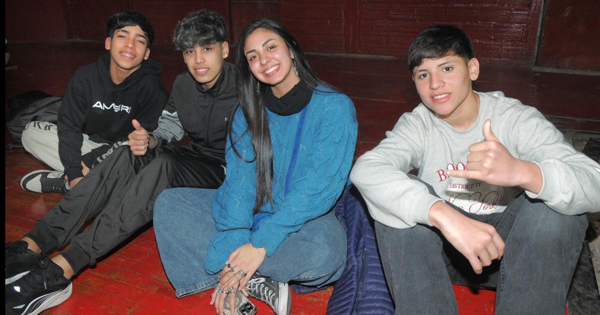 BAacuteSQUET FEMENINO EN SANTIAGO DEL ESTERO