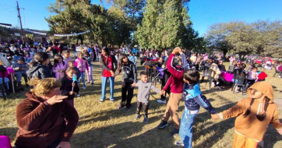 El Oratorio Don Bosco celebra el Diacutea de la Nintildeez con una tarde de juegos y alegriacutea