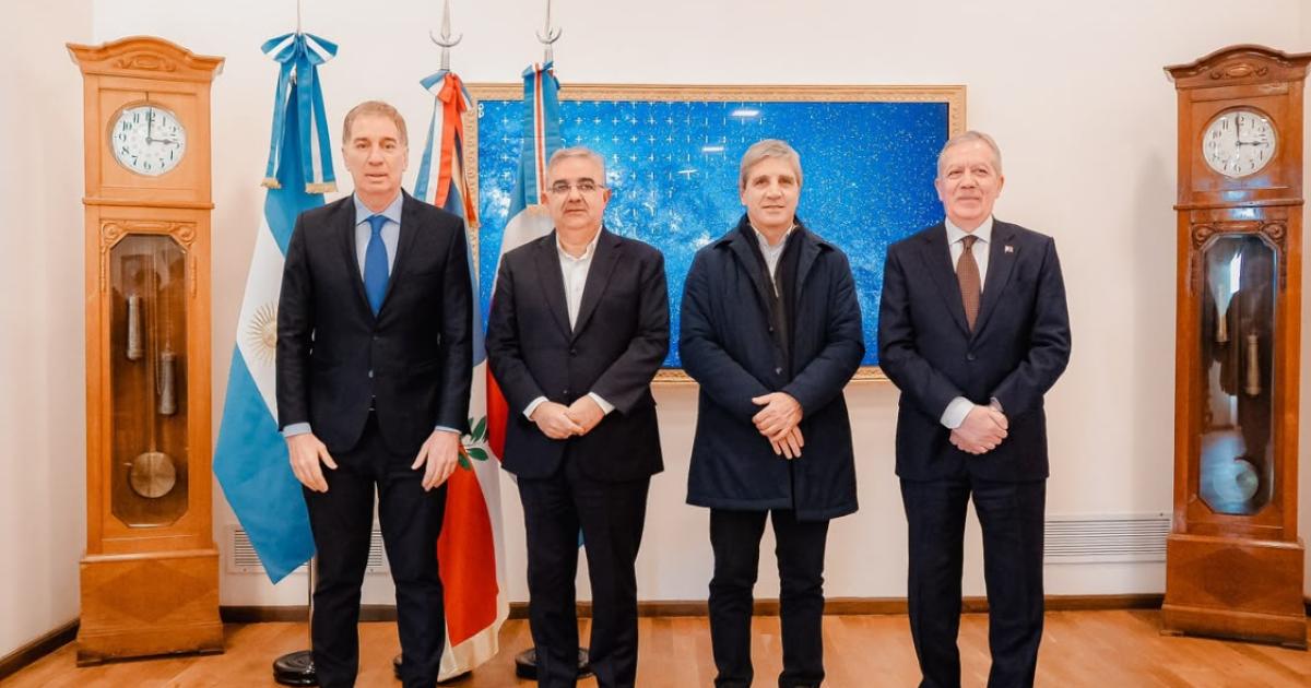 Anunciaron la adjudicacioacuten de la obra del Acueducto Bi Provincial Catamarca #150 Santiago del Estero que beneficiaraacute a maacutes de 40000 habitantes del oeste santiaguentildeo