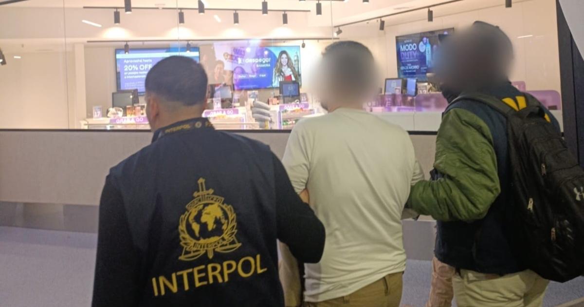 La Policiacutea Federal extraditoacute a Turquiacutea a un peligroso liacuteder criminal condenado a perpetua