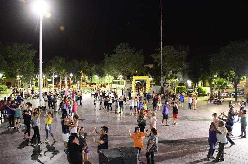 Organizan el Primer abrazo bandentildeo- pasos con identidad