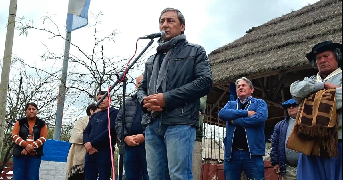 Silva Neder encabezoacute en herrera la apertura del 12deg encuentro latinoamericano de payadores