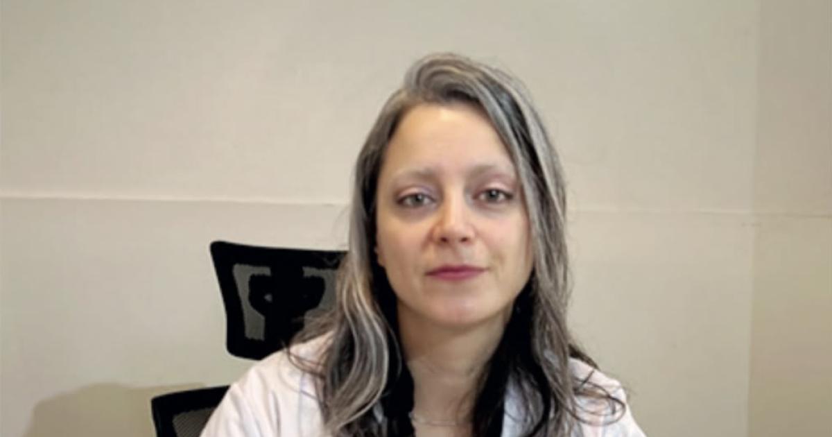La Dra Yanina Cangelosi Alba es médica cardiólo ga Mster Universitario en Avances en Cardiolo gía diplomada en Nutrición Vegetal