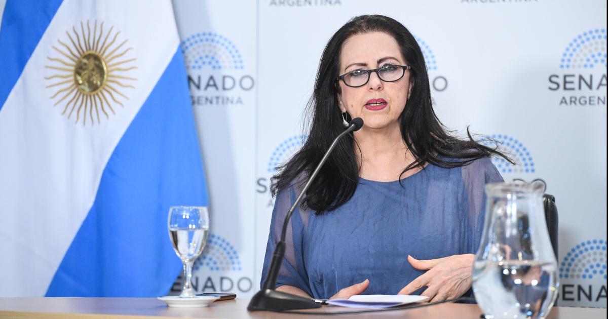 Diacutea del nintildeo- poco que festejar cuando nace la mitad de argentinos que hace una deacutecada