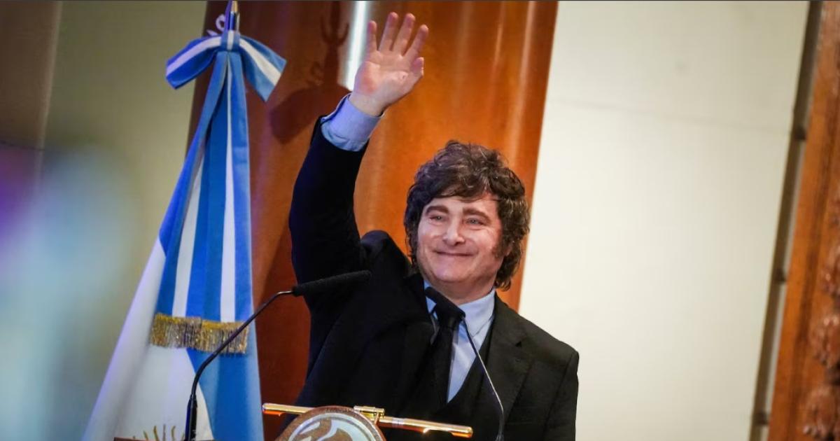 Javier Milei reapareceraacute este lunes con un homenaje a San Martiacuten