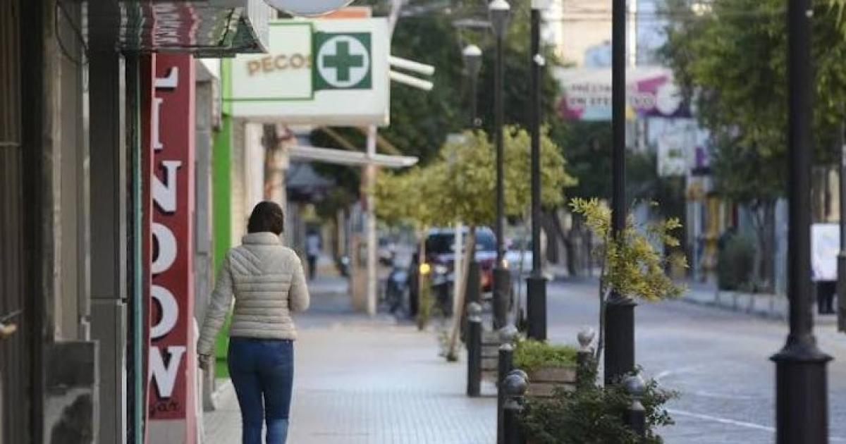 Feriado del 17 de agosto- coacutemo funcionaraacuten el comercio y el transporte en Santiago