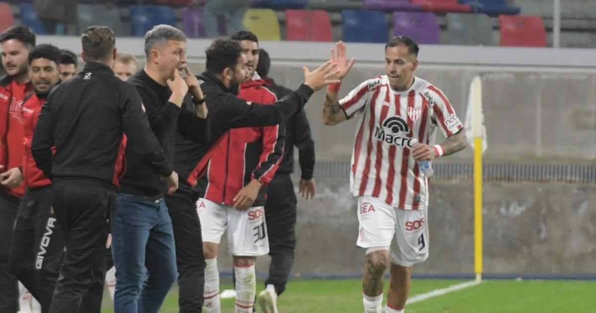 Chau racha- Central Coacuterdoba fue superado por el puntero Instituto