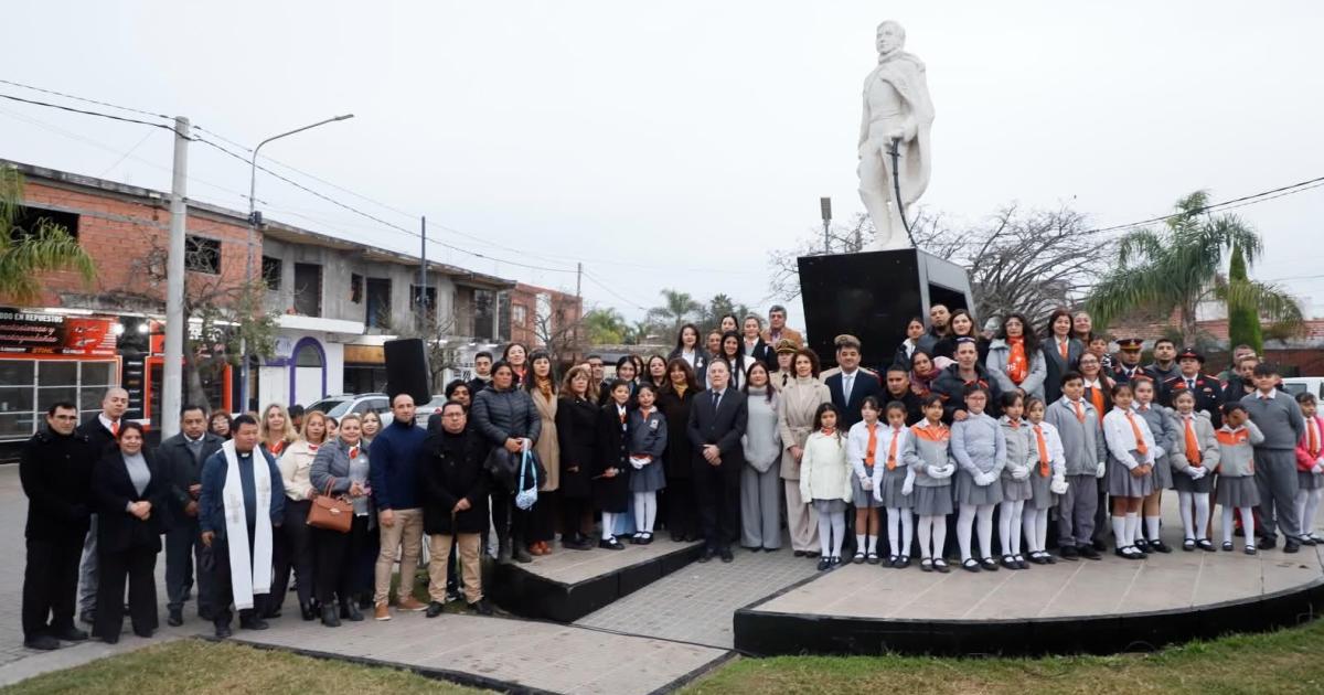 Se hizoacute el Pabelloacuten Nacional en homenaje al Libertador de Ameacuterica