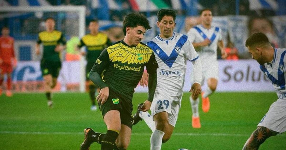 Era de Veacutelez pero Defensa se lo empatoacute sobre el final