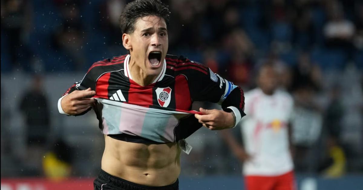 La sorpresa de Coudet en River- Martiacutenez Quarta de lateral derecho ante la baja de Montiel