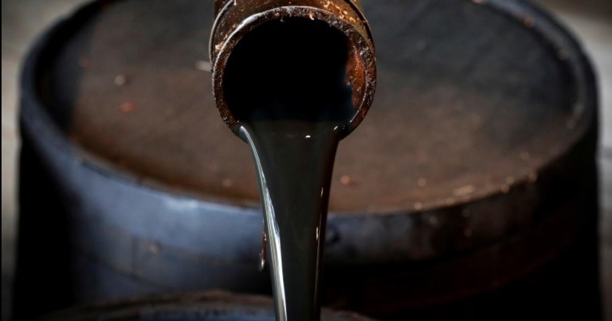 El petroacuteleo se afirma por encima de los US 90 por la tensioacuten en Medio Oriente