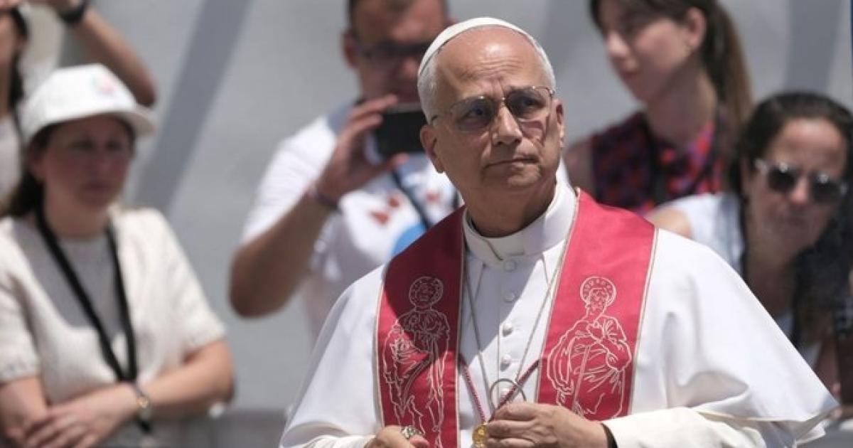 El papa Leoacuten XIV podriacutea ser recibido en el Congreso durante su visita a la Argentina