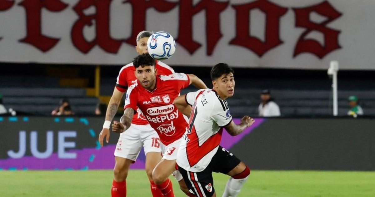 River aguantoacute en Bogotaacute y empatoacute 0-0 ante Independiente Santa Fe