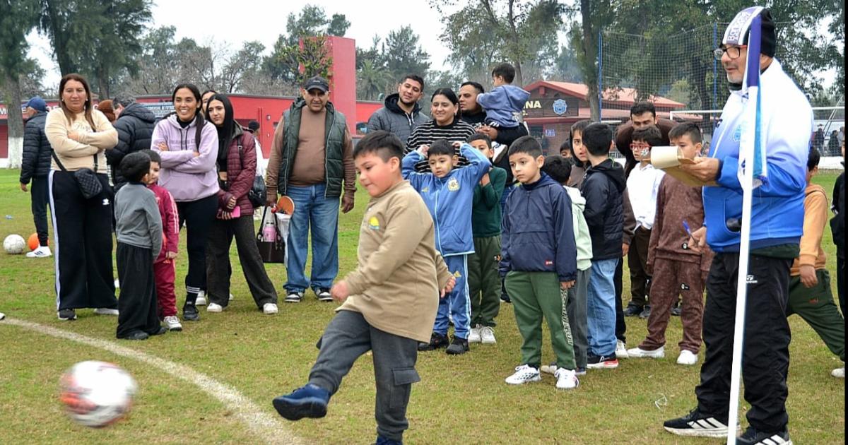 CELEBRACIOacuteN DEL DIacuteA DEL NINtildeO EN SANTIAGO