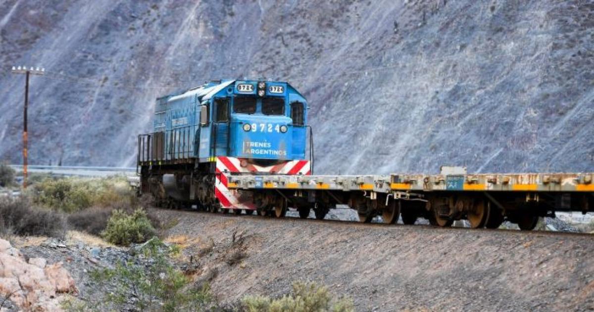 Un tren del Belgrano Cargas en su paso por Salta (Foto- REUTERSRodrigo ValleFile Photo)