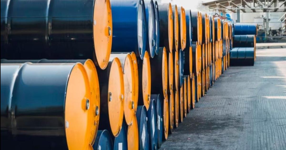 El petroacuteleo sube 3-en-porciento- y roza los US95 por la escalada entre EEUU e Iraacuten- queacute pasa con la nafta