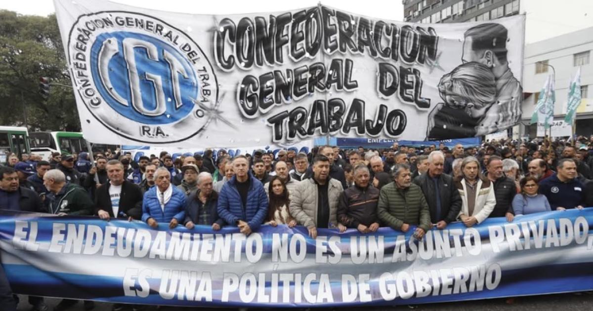 Morosidad reacutecord- la CGT y las CTA reclamaron un programa de refinanciacioacuten de deudas para las familias