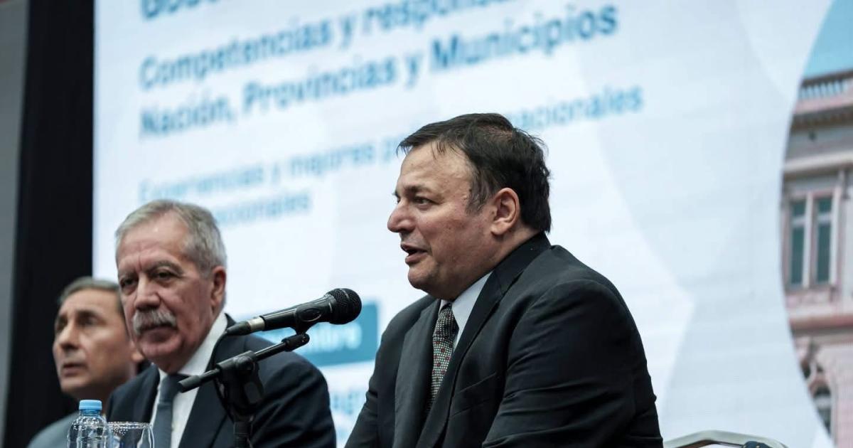 Joseacute Emilio Neder despidioacute a Atilio Chara con un mensaje de reconocimiento- Espero te recuperes pronto