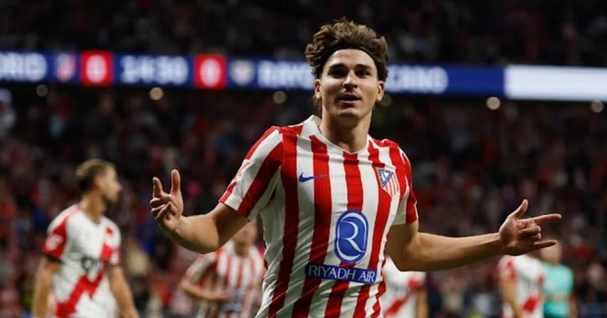 Atleacutetico de Madrid aceptariacutea vender a Juliaacuten Aacutelvarez bajo ciertas condiciones