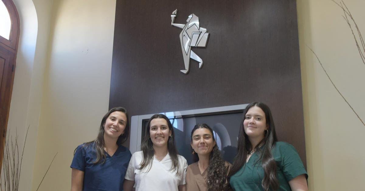FUTURAS MÉDICAS Azul Ricle Sofía Masci Sofía Scholz Bucci y Martina S�nchez Bilbao en EL LIBERAL