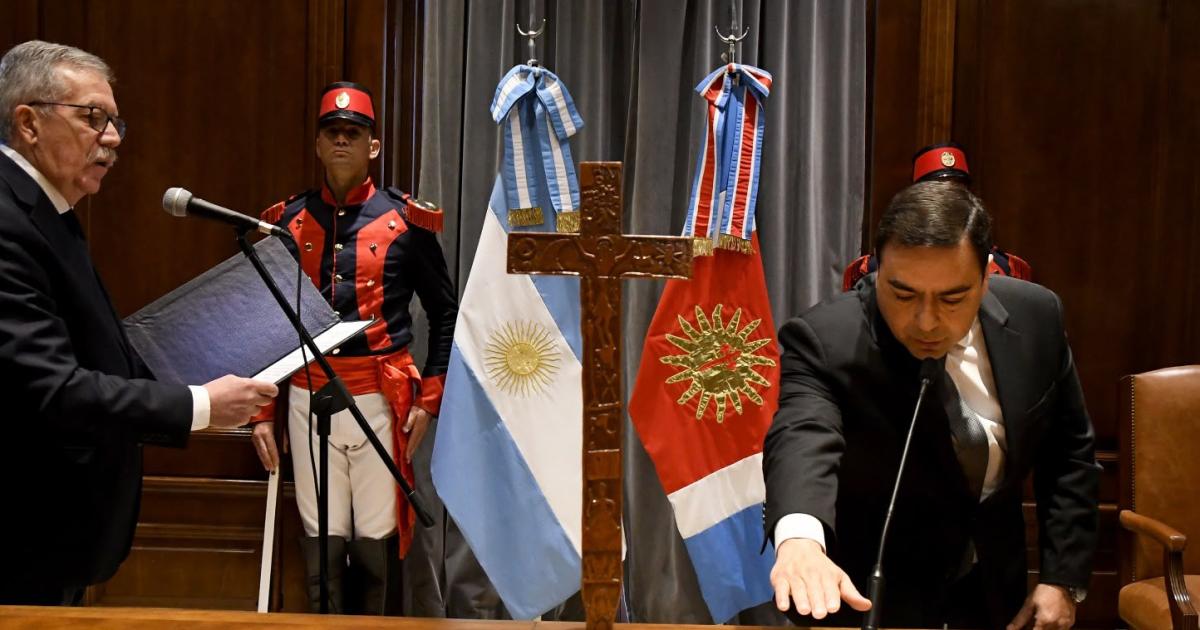 Quieacuten es Jorge Gustavo Murad el nuevo ministro de Economiacutea de Santiago del Estero