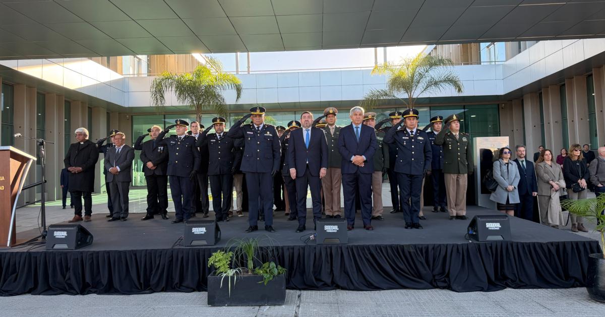 La Policiacutea de Santiago del Estero dio inicio a los festejos por su nuevo aniversario