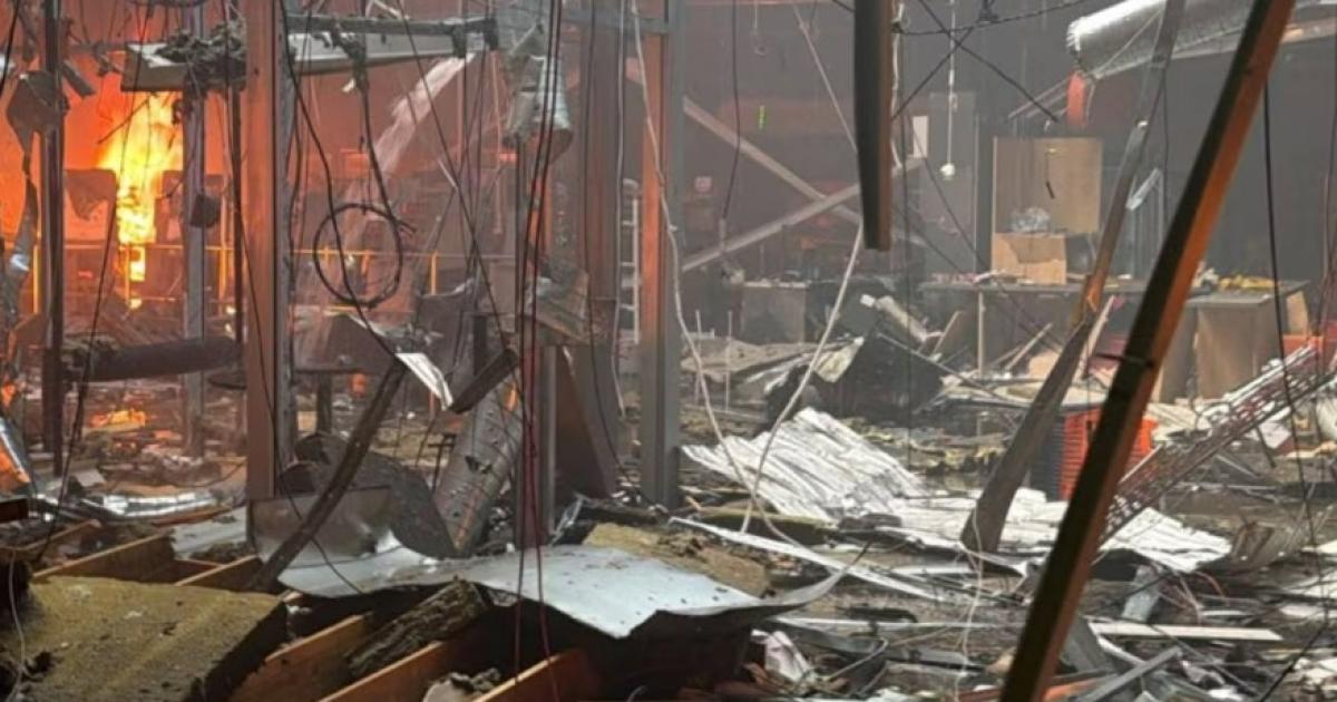 Ataque con drones rusos contra un shopping - 15 muertos y 130 heridos