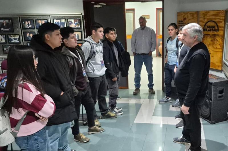 FOTOS  EL LIBERAL abrioacute las puertas de su Planta Impresora a estudiantes de todo el paiacutes